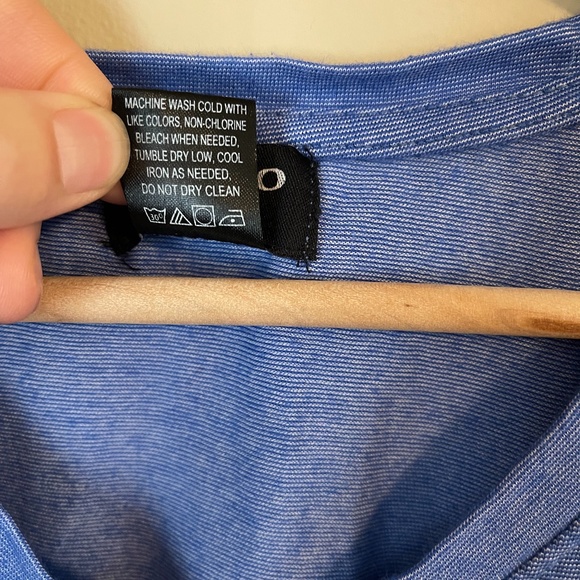 Studio 33 light blue long sleeve fitted cotton poly V-neck knit top, med, large - Picture 6 of 10